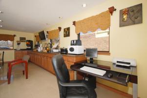 Western Inn&suites Of Hotel Macon